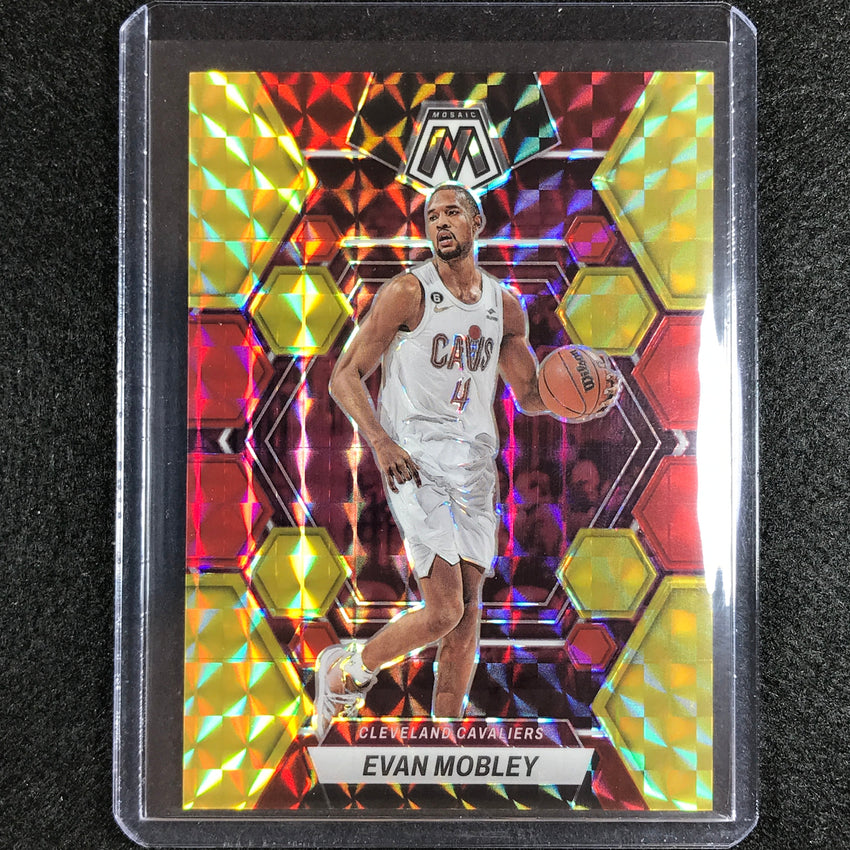 2022-23 Mosaic Evan Mobley Choice Fusion Red And Yellow 21/88 No 85