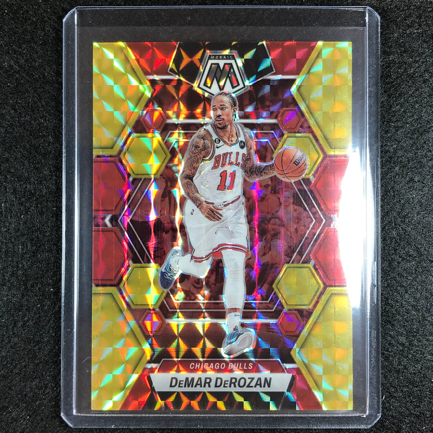 2022-23 Mosaic Demar Derozan Choice Fusion Red And Yellow 77/88 No 170