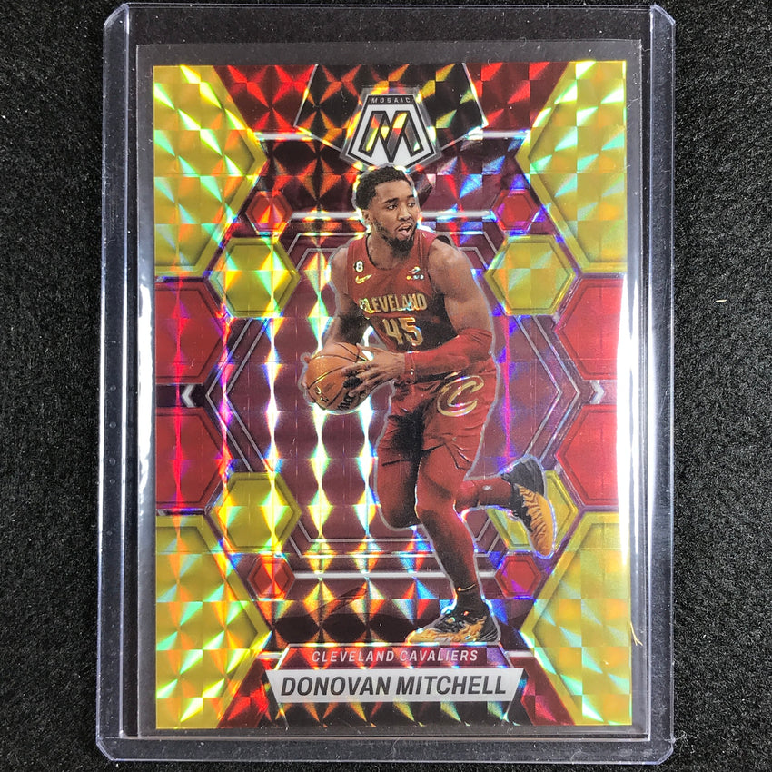 2022-23 Mosaic Donovan Mitchell Choice Fusion Red And Yellow 46/88 No 5