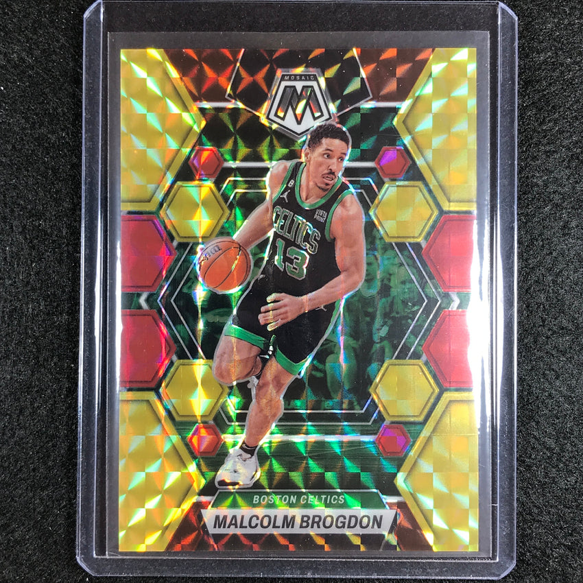 2022-23 Mosaic MALCOLM BROGDON Choice Fusion Red and Yellow 73/88 #196