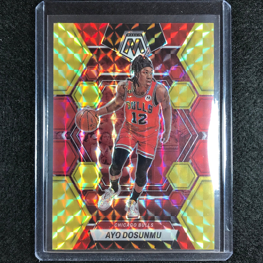 2022-23 Mosaic Ayo Dosunmu Choice Fusion Red And Yellow 2/88 No 197