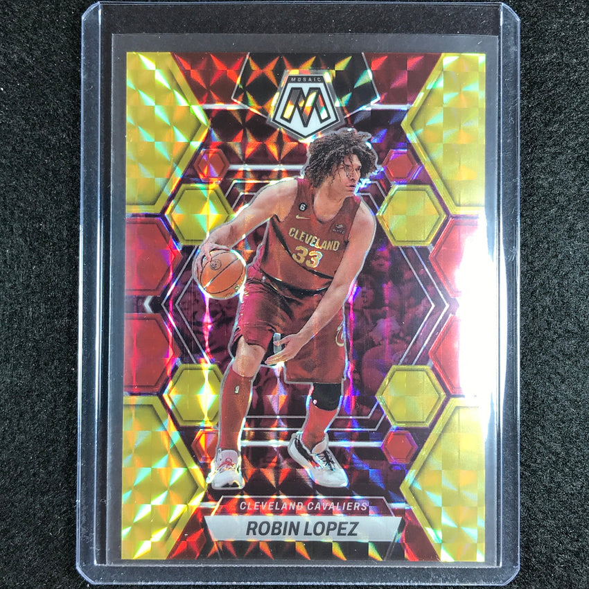 2022-23 Mosaic ROBIN LOPEZ Choice Fusion Red and Yellow 5/88 #200