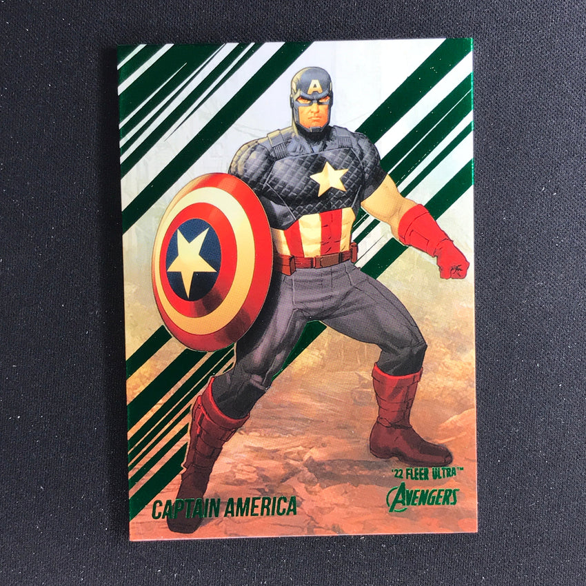 2022 Fleer Ultra Avengers CAPTAIN AMERICA Base Green Foil #11