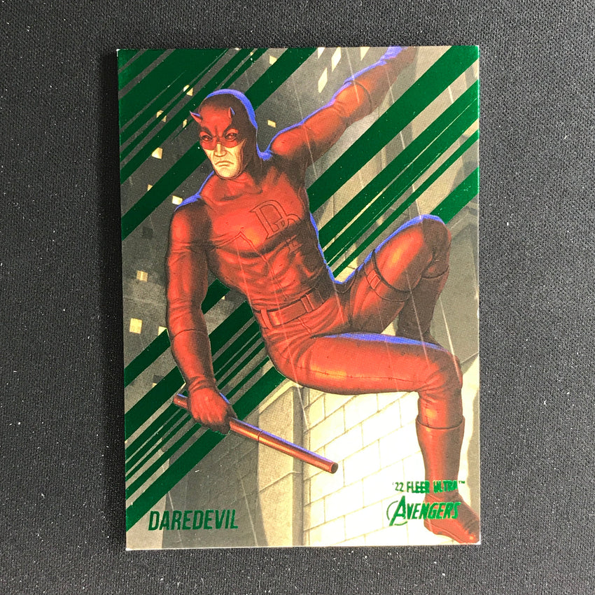 2022 Fleer Ultra Avengers DAREDEVIL Base Green Foil #16