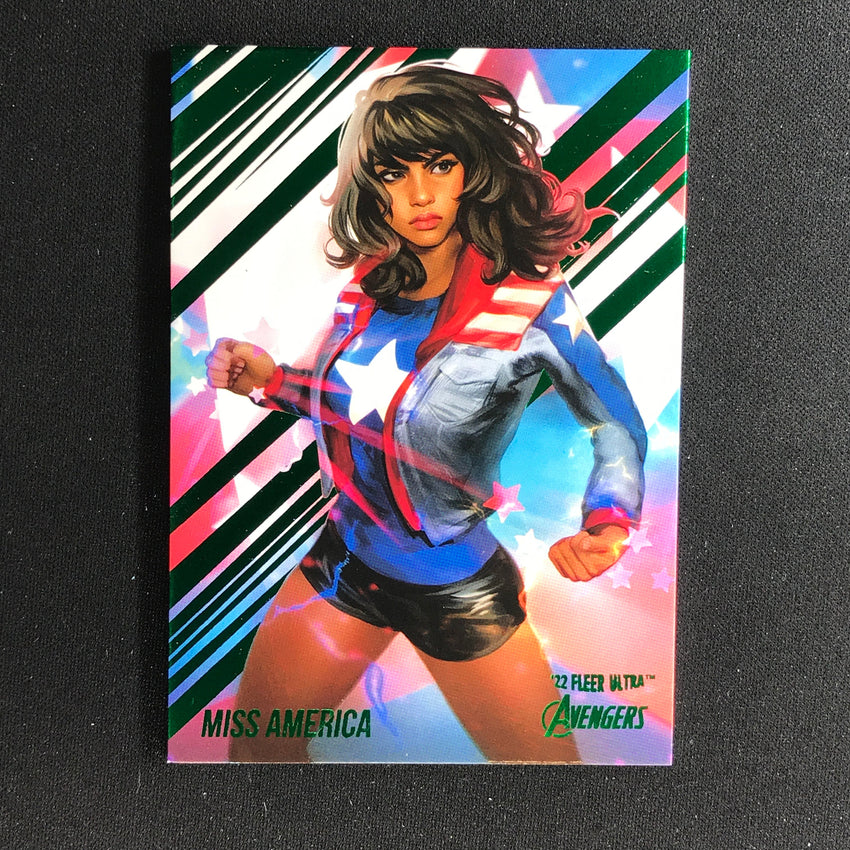 2022 Fleer Ultra Avengers MISS AMERICA Base Green Foil #44