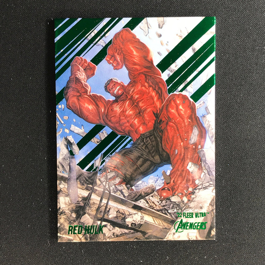2022 Fleer Ultra Avengers RED HULK Base Green Foil #56