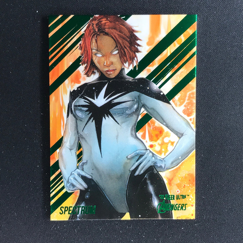 2022 Fleer Ultra Avengers SPECTRUM Base Green Foil #67