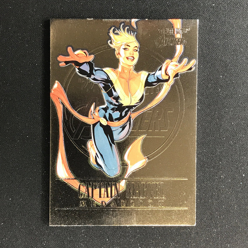 2022 Fleer Ultra Avengers CAPTAIN MARVEL Medallions Base #7