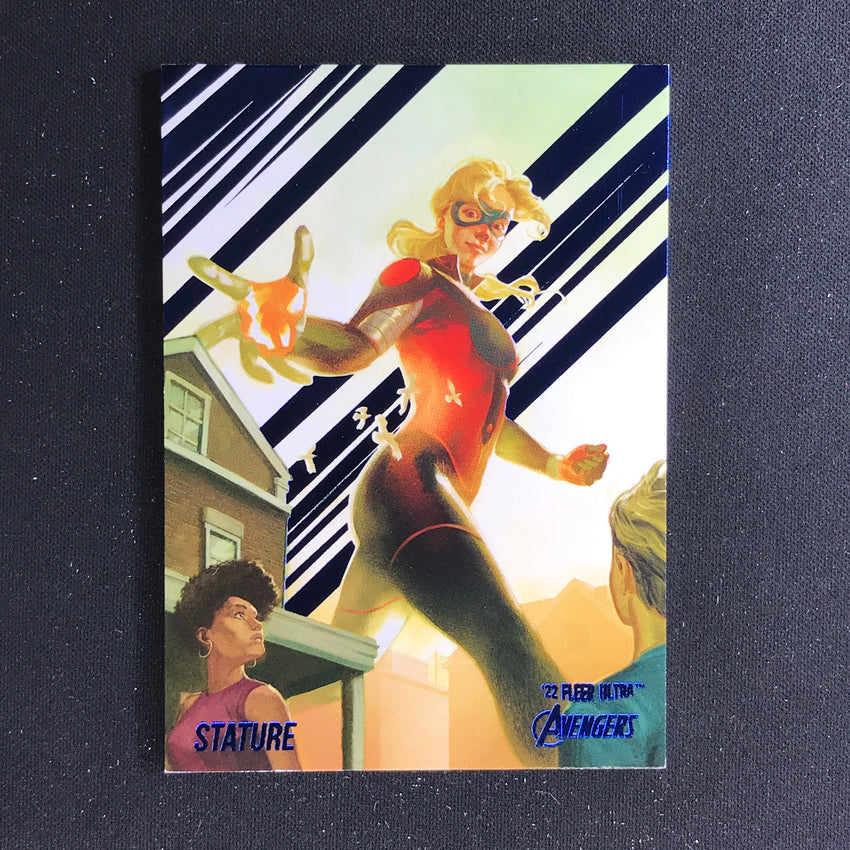 2022 Fleer Ultra Avengers Stature Base Blue Foil 130/360