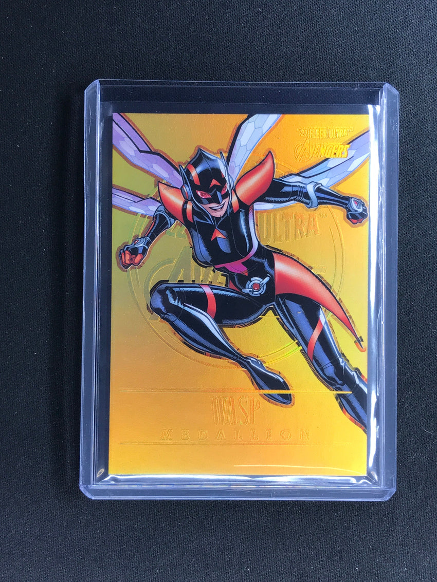 2022 Fleer Ultra Avengers Wasp Medallion Gold 023/200