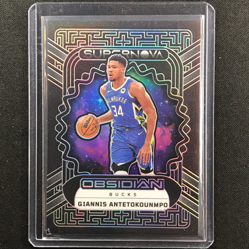 2022-23 Obsidian Giannis Antetokounmpo Supernova Silver Prizm 21/99