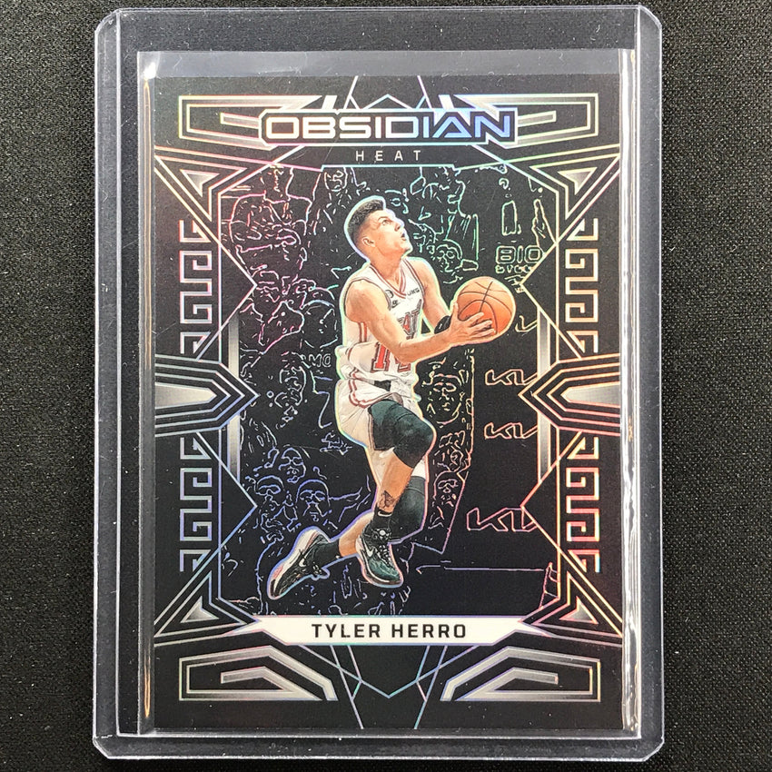 2022-23 Obsidian Tyler Herro Base Silver Prizm No 14