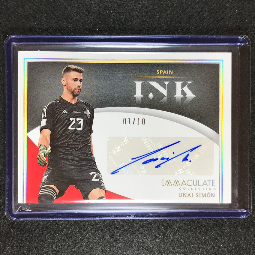 2022-23 Immaculate Unai Simon Ink Auto Holo Gold 1/10