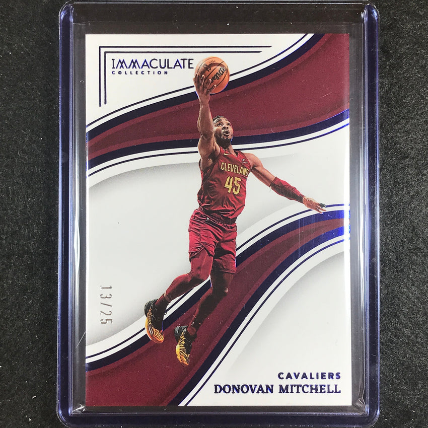 2022-23 Immaculate Donovan Mitchell Base Blue 15/25