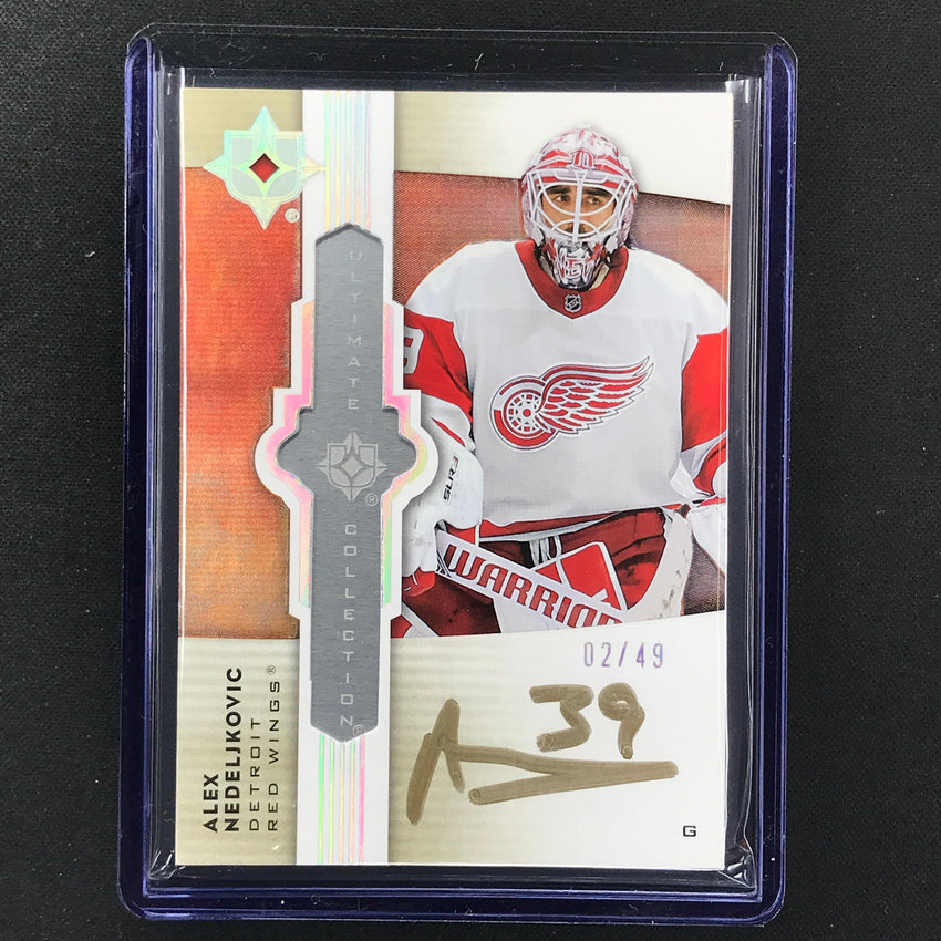 2021-22 Ultimate Collection Alex Nedeljkovic Ultimate Emblems Auto Gold 2/49