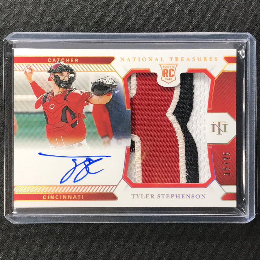 2021 National Treasures Tyler Stephenson Rookie Relic Patch Auto Holo Gold 15/25