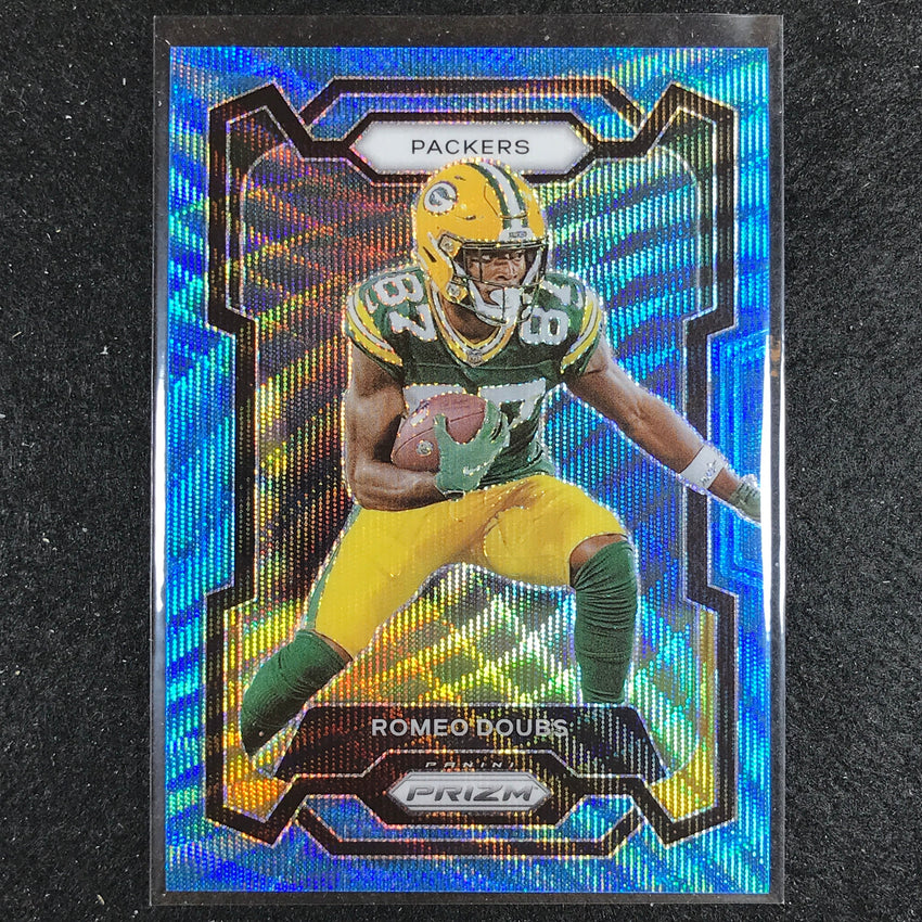 2023 Prizm Football Romeo Doubs Base Blue Wave 69/199