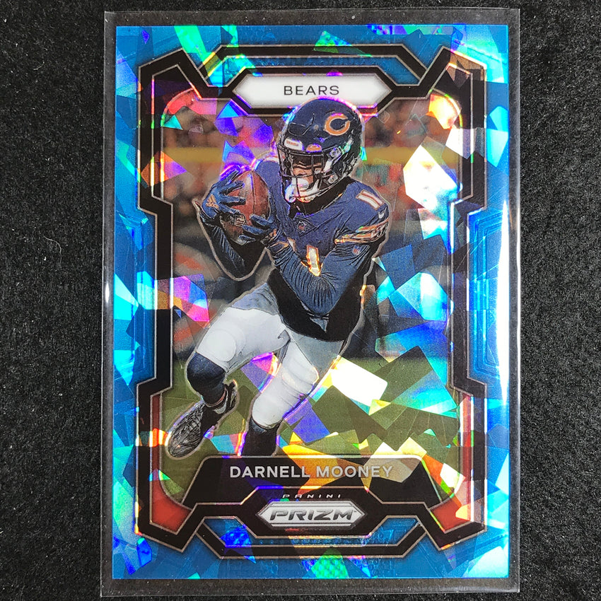 2023 Prizm Football Darnell Mooney Base Blue Ice 22/99