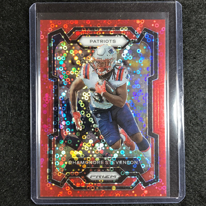 2023 Prizm Football Rhamondre Stevenson Base No Huddle Red 34/70