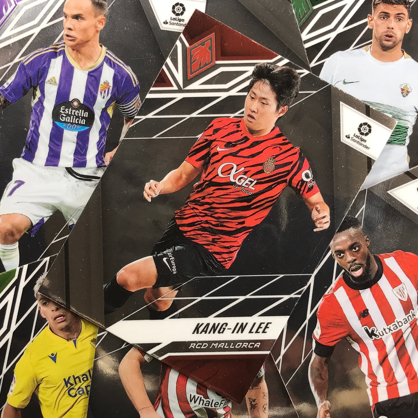 2022-23 Chronicles La Liga Taty Castellanos Phoenix Base No 241