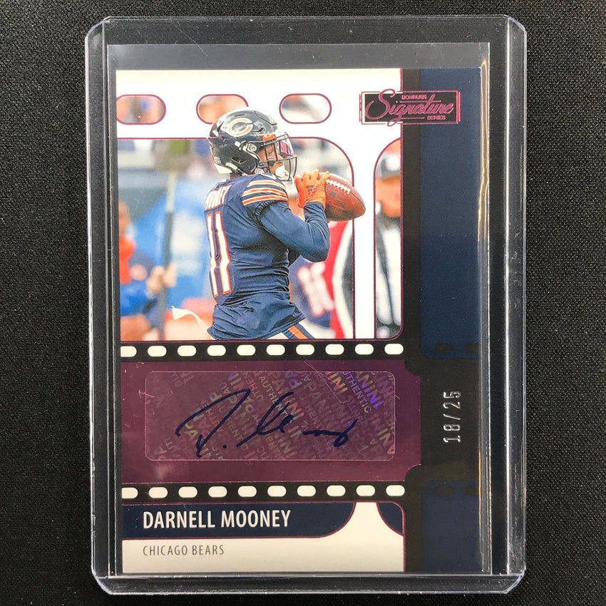 2021 Chronicles Darnell Mooney Signature Series Auto Pink 18/25