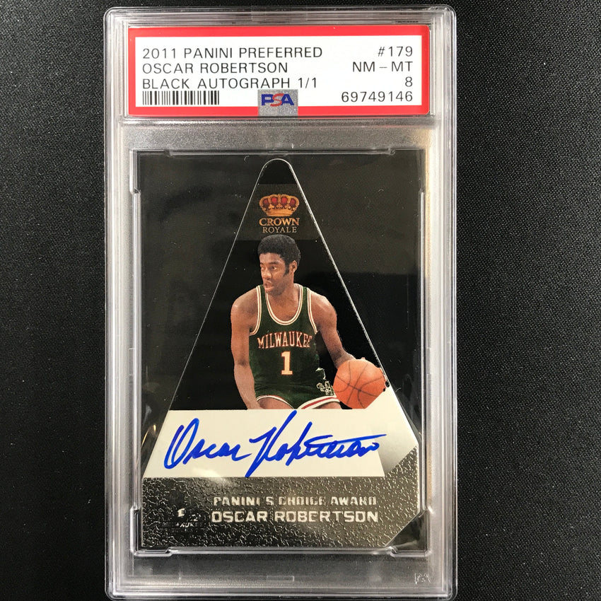 2011-12 Preferred Oscar Robertson Crown Royale Auto Die-cut Black 1/1 PSA 8