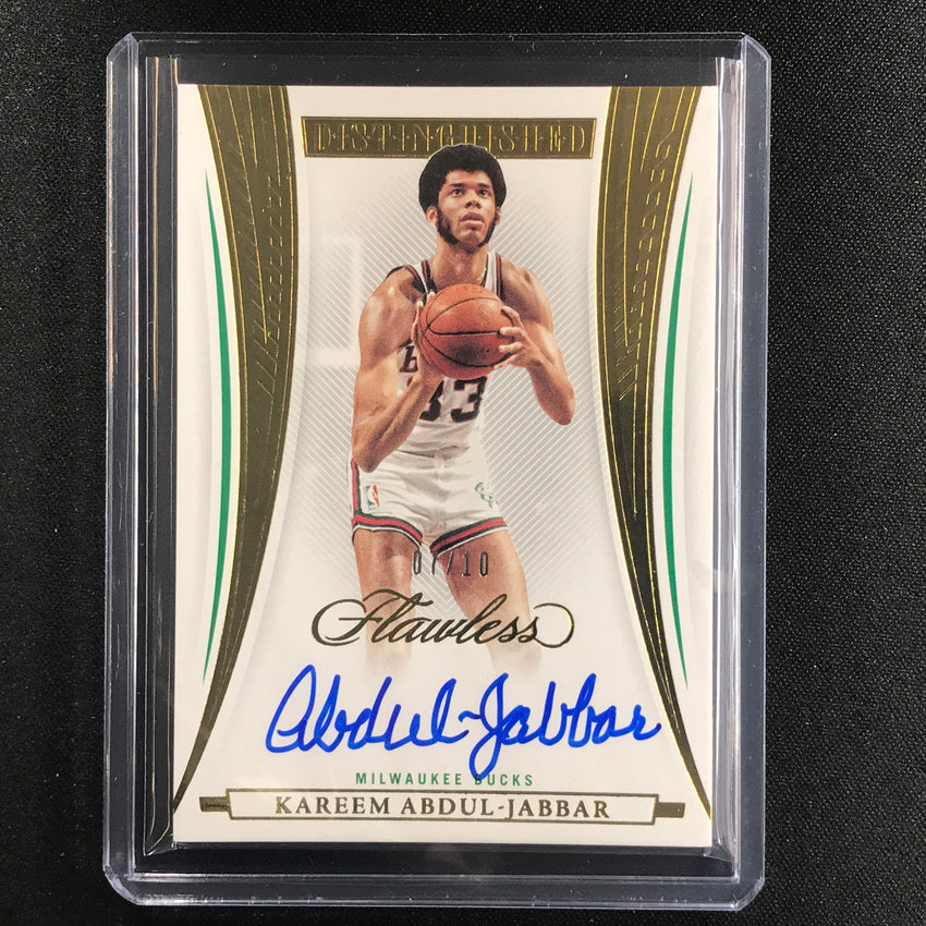 2021-22 Flawless Kareem Abdul-jabbar Distinguished Auto Gold 7/10