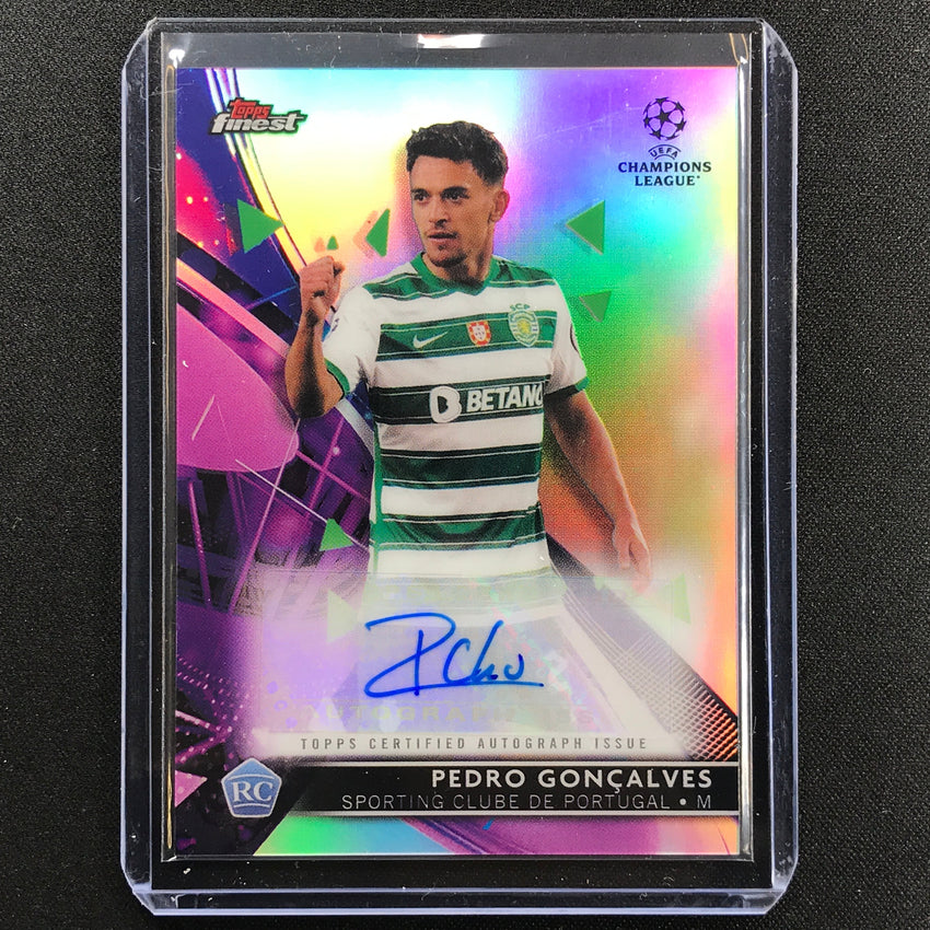 2021-22 Finest Uefa Ucl Pedro Goncalves Rookie Refractor Base Auto No Pg