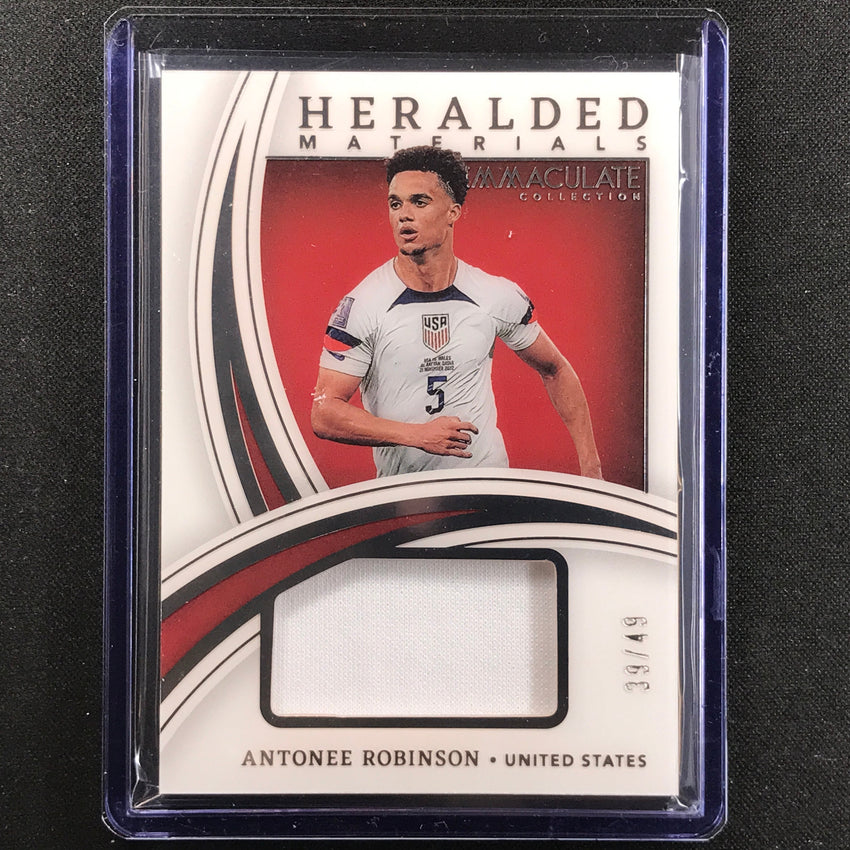 2022-23 Immaculate Antonee Robinson Heralded Materials Jersey Relic Silver 39/49