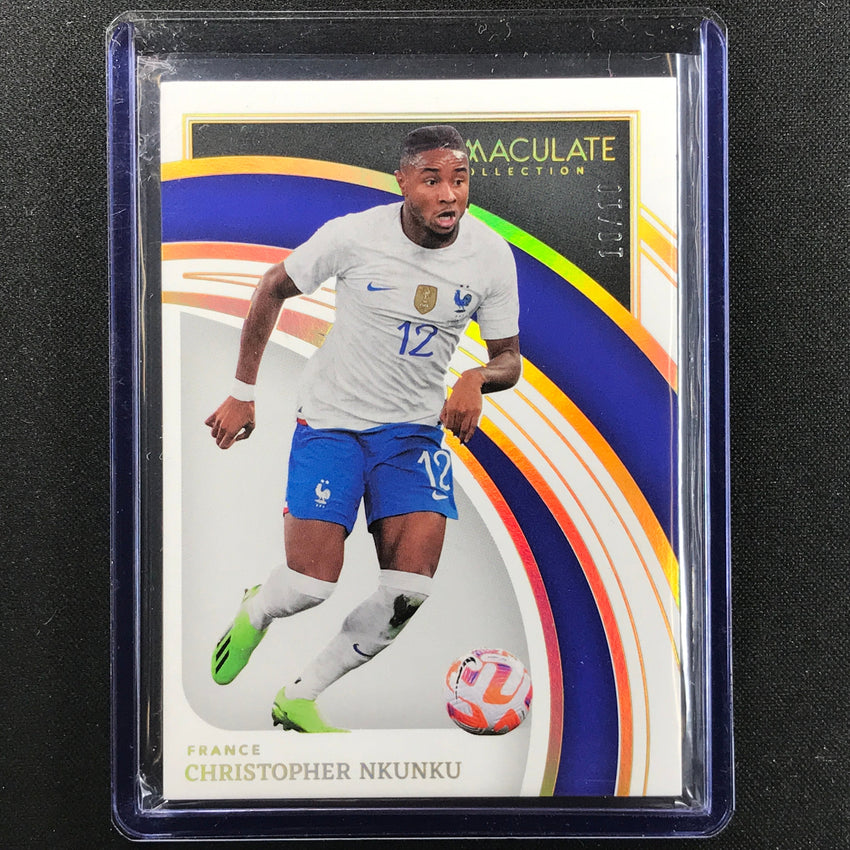 2022-23 Immaculate Christopher Nkunku Base Holo Gold 10/10