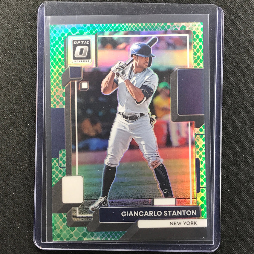 2022 Donruss Optic Giancarlo Stanton Green Dragon 25/99