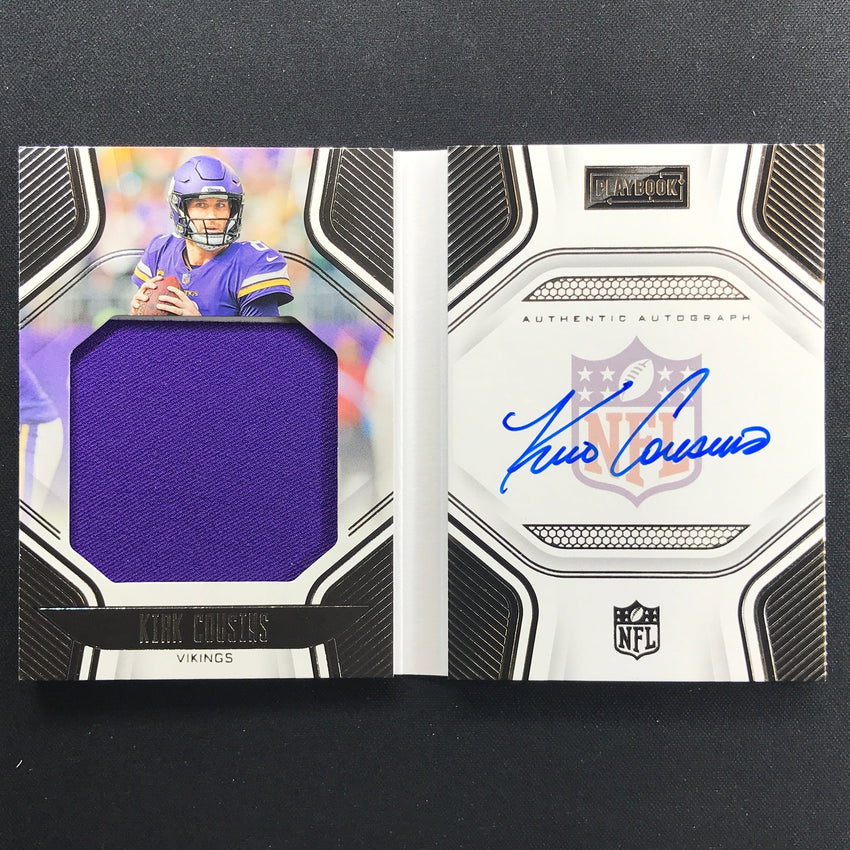 2022 Playbook Kirk Cousins Playbook Jersey Auto Booklet Silver 18/99