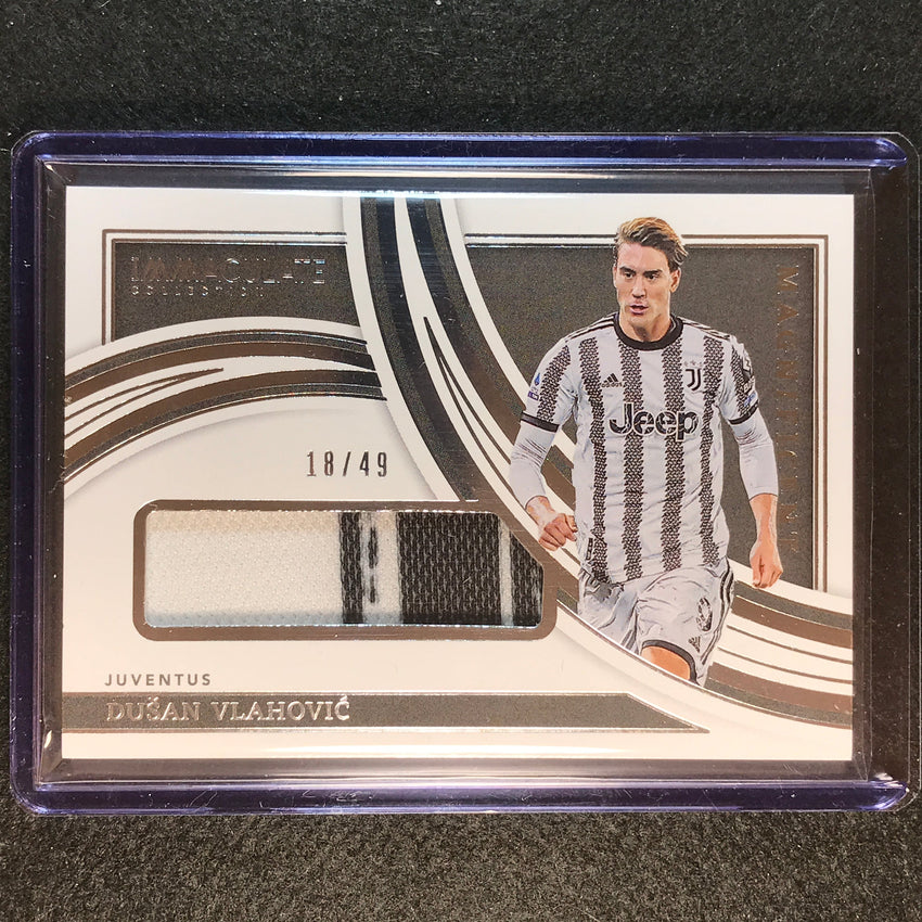 2022-23 Immaculate Dusan Vlahovic Magnificent Memorabilia Relic Silver 18/49