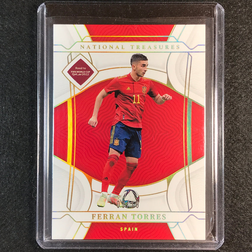 2022 National Treasures World Cup Qatar Ferran Torres Base Gold 3/10
