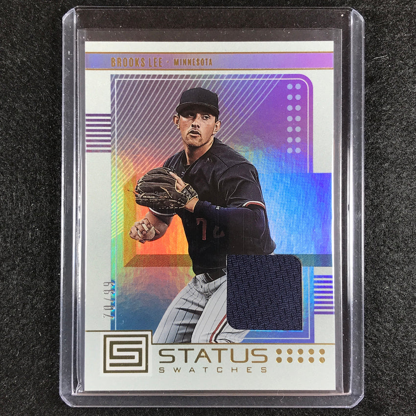 2023 Chronicles MLB BROOKS LEE Status Swatches Relic Gold 70/99
