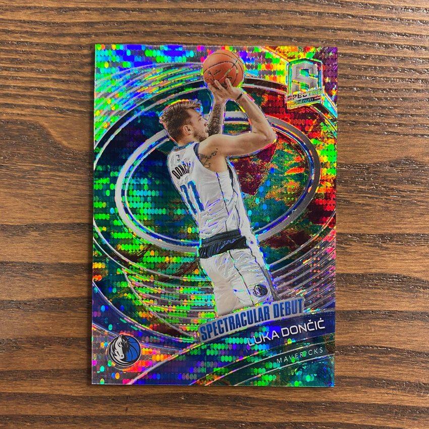 2020-21 Spectra LUKA DONCIC Spectracular Debut Base Celestial /99