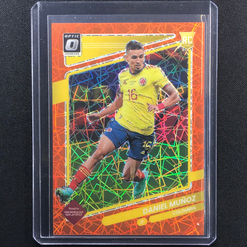 2021-22 Donruss Road To Qatar Daniel Munoz Rookie Optic Orange Velocity 33/49