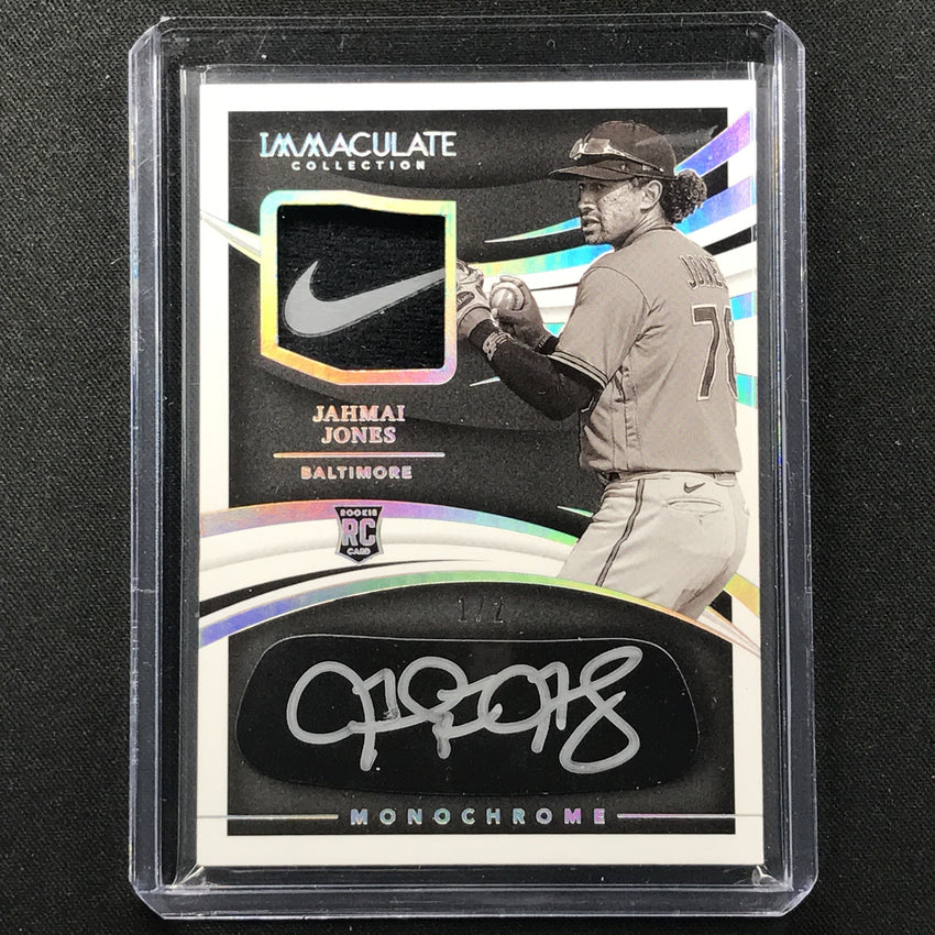 2021 Immaculate Jahmai Jones Monochrome Rookie Patch Auto Nike Logo 1/2