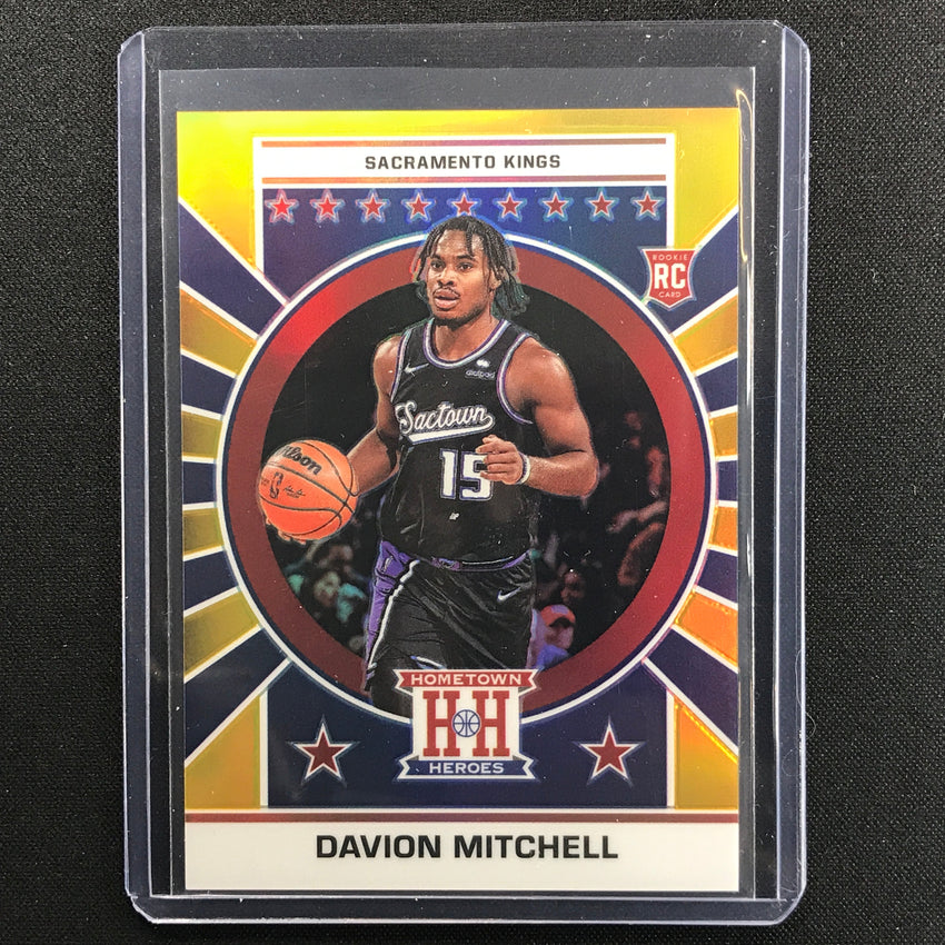 2021-22 Chronicles Davion Mitchell Hometown Heroes Optic Rookie Gold 8/10