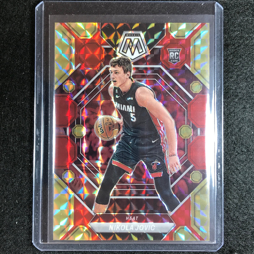 2022-23 Mosaic Nikola Jovic Rookie Choice Fusion Red And Yellow 85/88 No 244