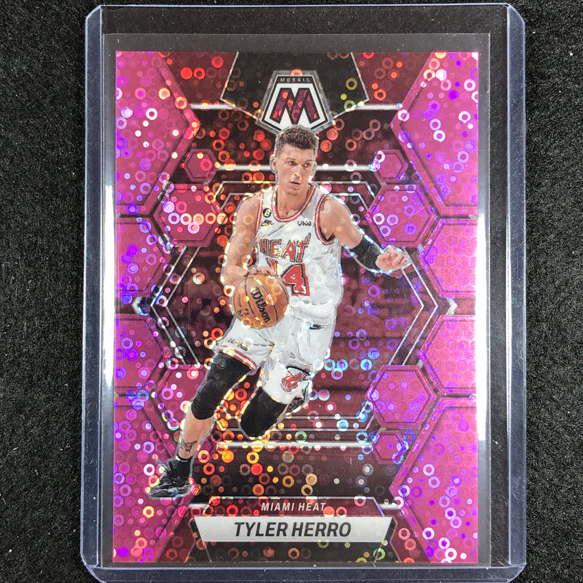 2022-23 Mosaic Tyler Herro Fast Break Pink Disco 10/20