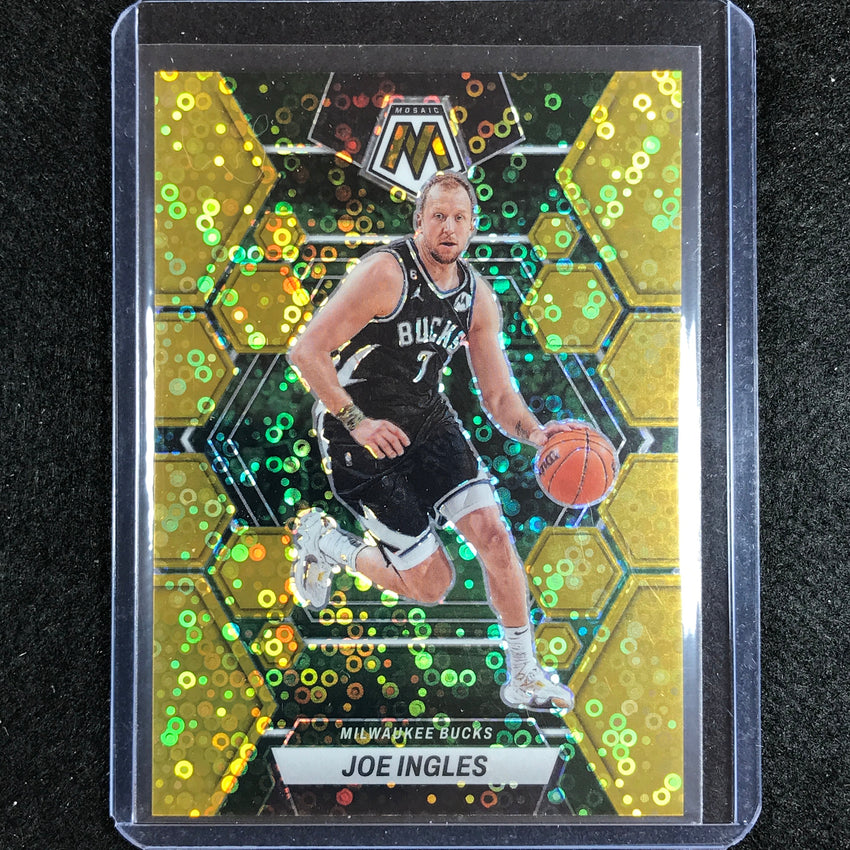 2022-23 Mosaic Joe Ingles Fast Break Gold Disco 1/10