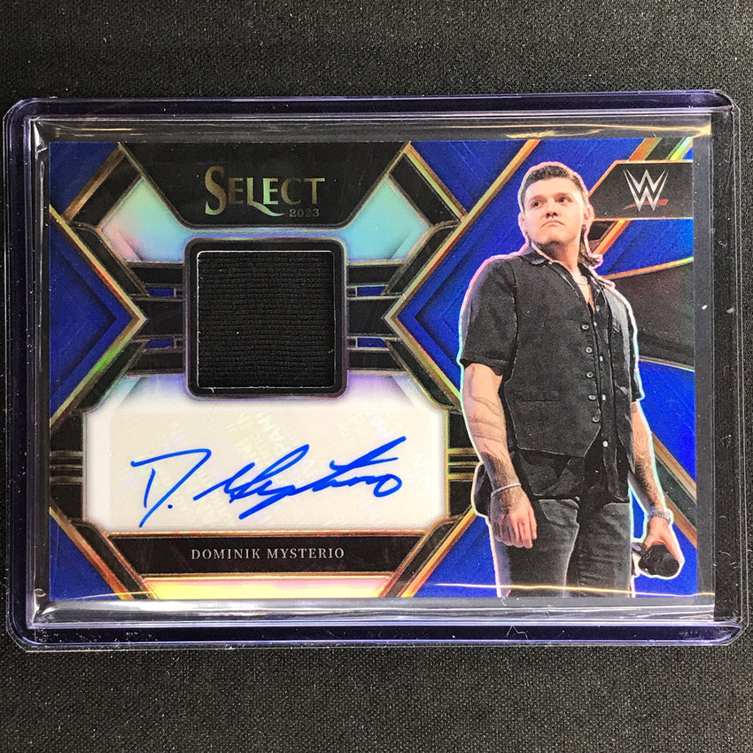 2023 Select Wwe Dominik Mysterio Autographed Memorabilia Relic Auto Blue 27/35