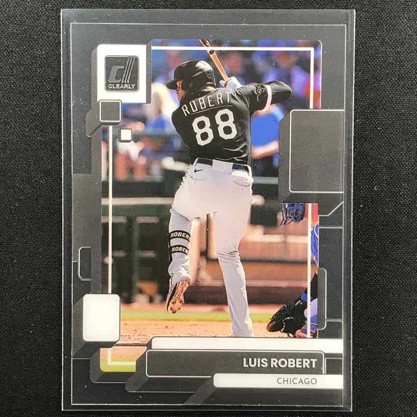 2022 Chronicles Luis Robert Clearly Donruss Base No 30