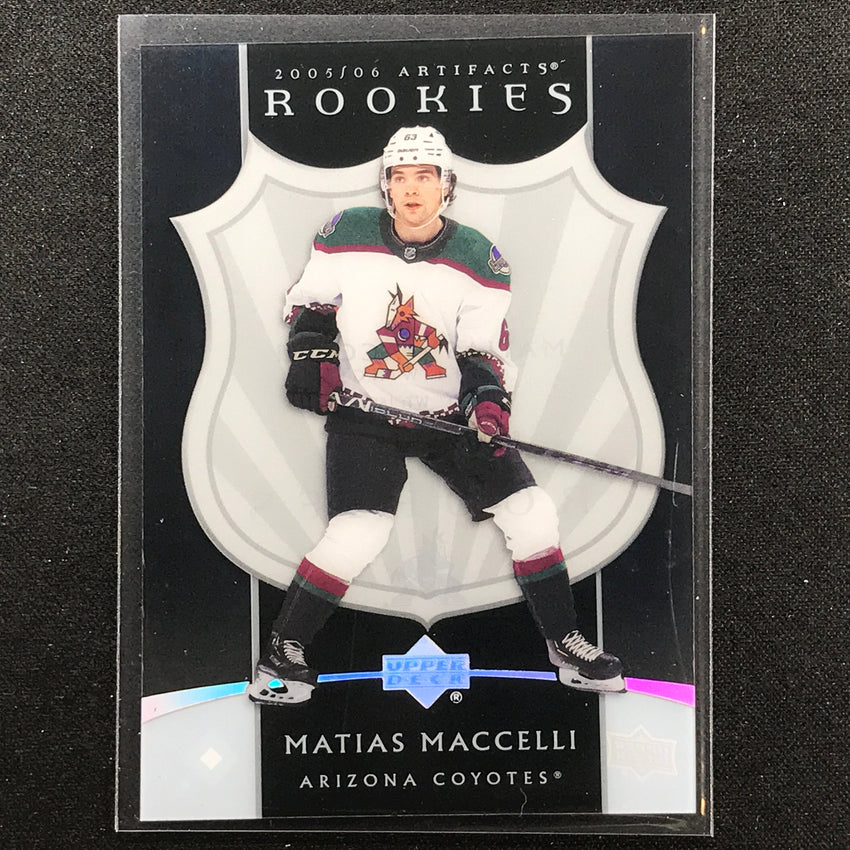 2022-23 Artifacts Nhl Matias Maccelli 2005-06 Clear Cut Retro Rookie Acetate No 27