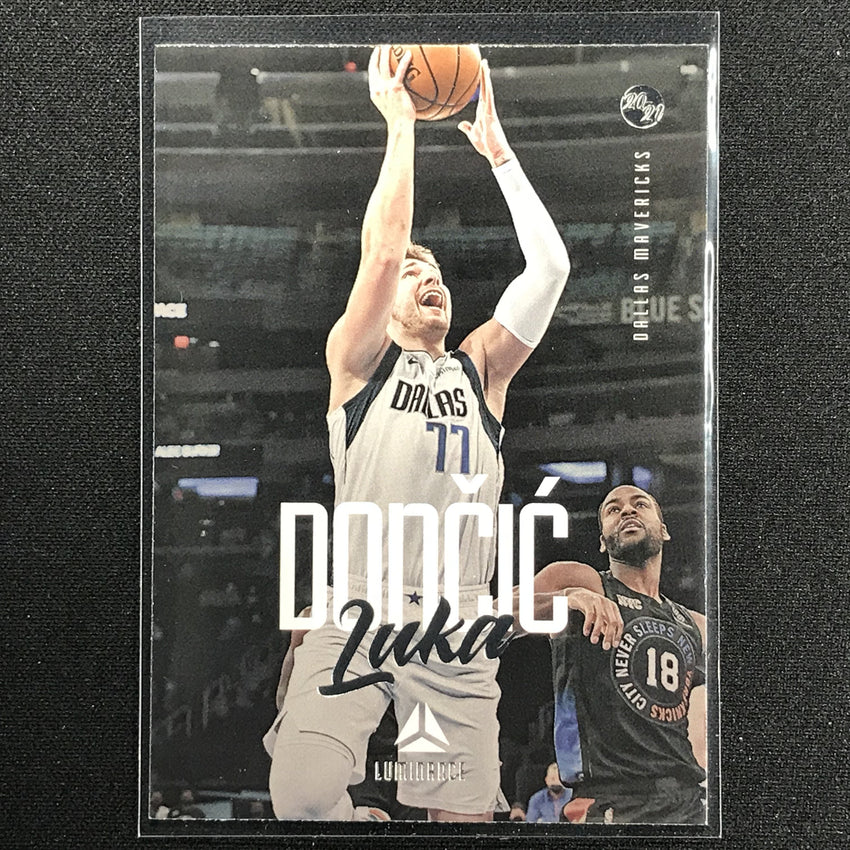 2020-21 Chronicles LUKA DONCIC Luminance Base #160