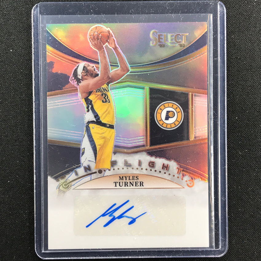 2022-23 Select Myles Turner In Flight Signatures Auto Silver Prizm 18/249