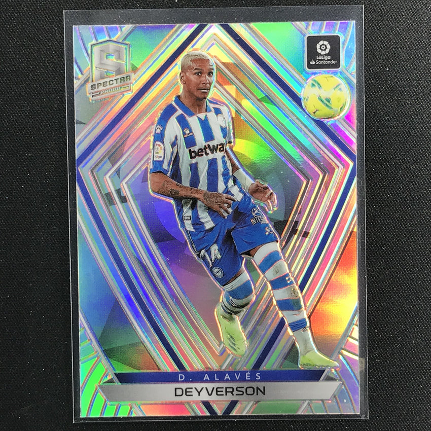 2020-21 Chronicles LaLiga DEYVERSON Spectra Silver #11