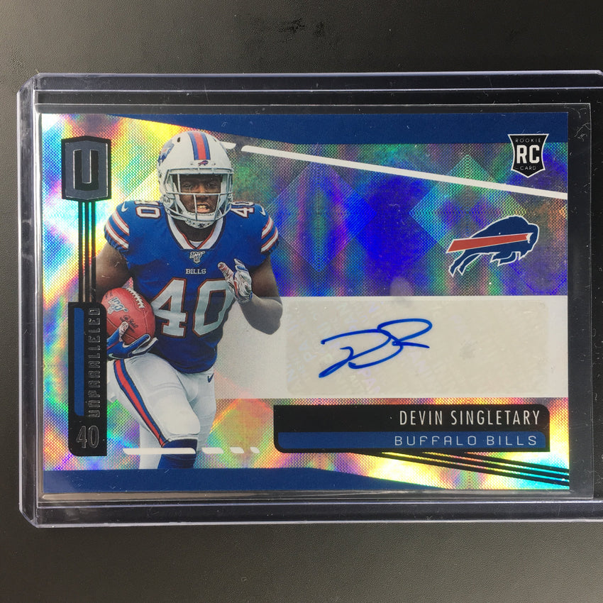 2019 Unparalled DEVIN SINGLETARY Rookie Auto #256-Cherry Collectables
