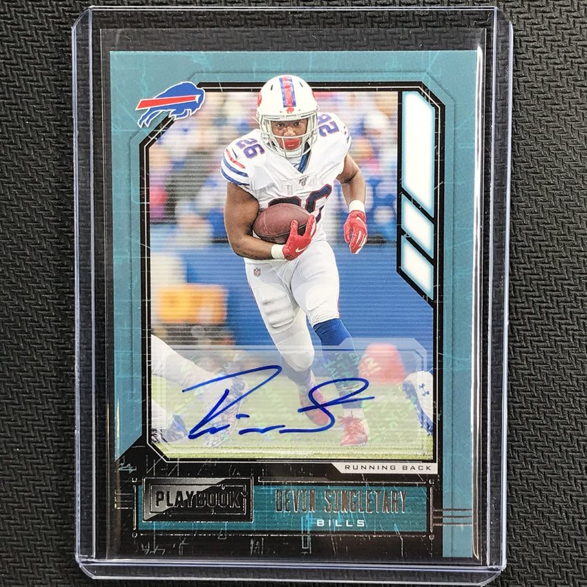 2020 Playbook DEVIN SINGLETARY Base Signatures Auto #48-Cherry Collectables